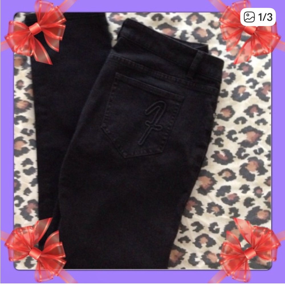 Patricia Field Black Skinny Jeans with Embroidered Pocket